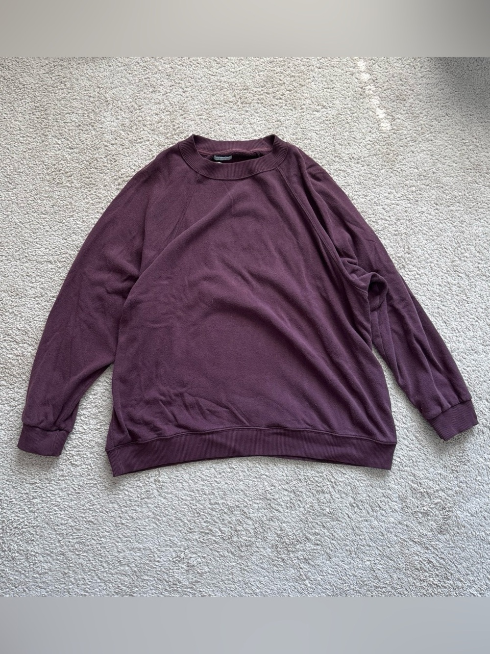 American Eagle Outfitters Plum Crewneck Sweatshirt